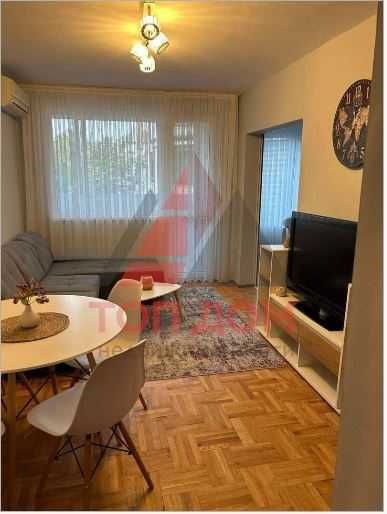 Дава се под наем Тристаен апартамент в Варна, Окръжна болница - 70 кв.м за 663 € - Снимка #1