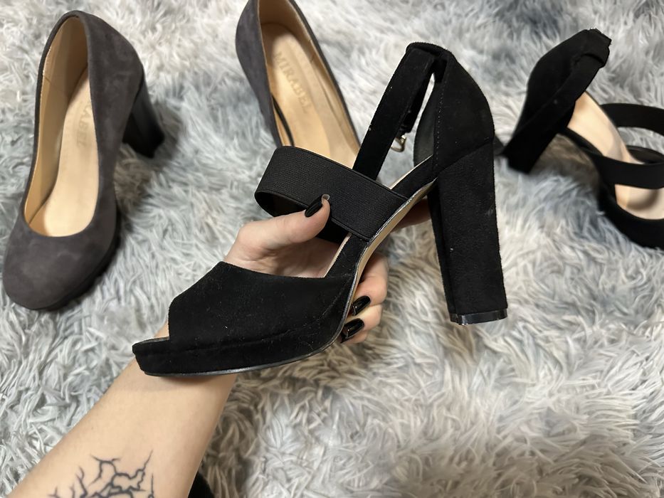 Отдам туфли две пары