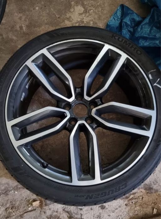Ауди джанти 21 Цола SQ5 гуми дот 41/22