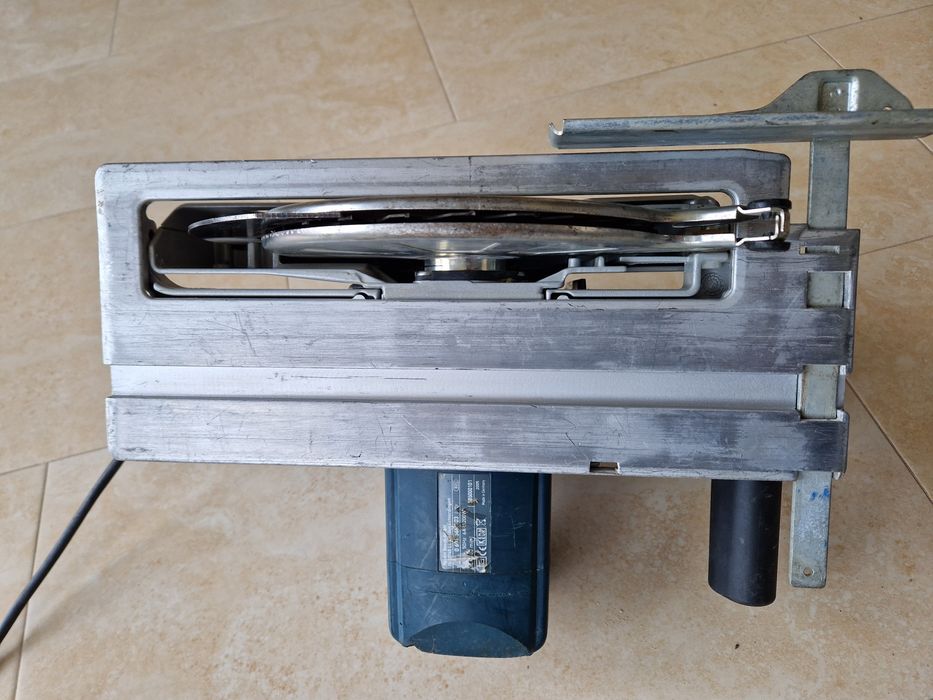 Bosch GKS 65 - circular de mana