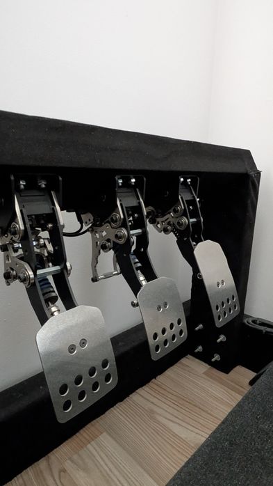 Simgrade VX PRO + brake kit simulator
