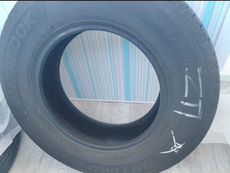 Продаю шины на 15 резина