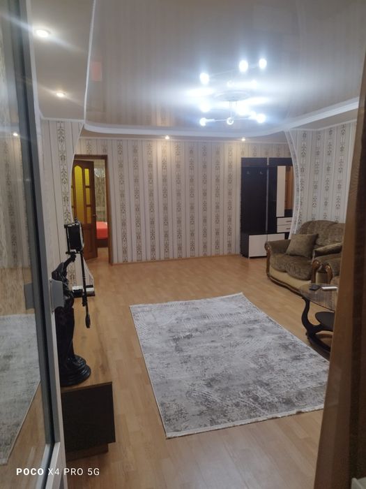 Сдаётся 5 ком 100 кв Достык мол