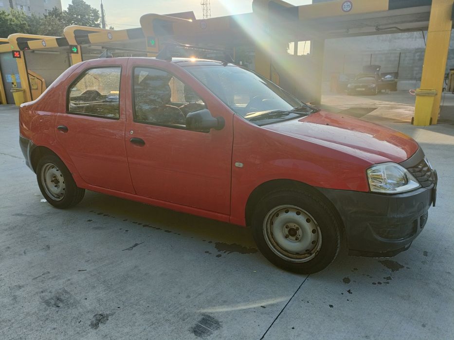 Vând LOGAN 1.2 benzina