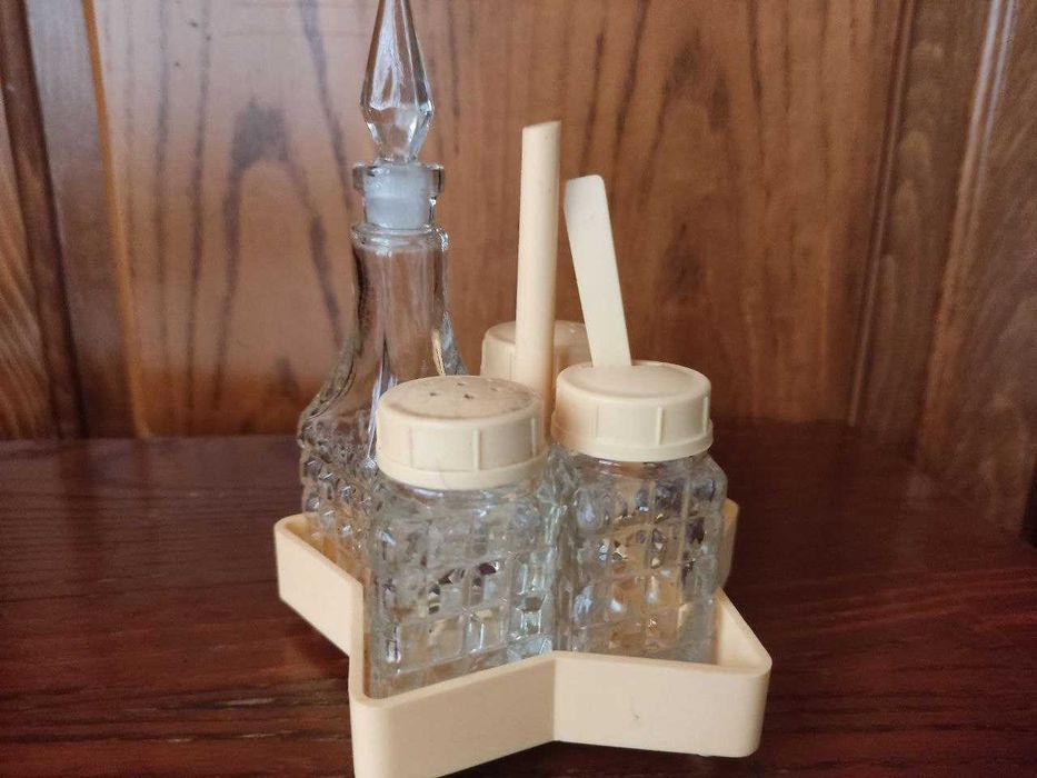 Винтажный набор для специй