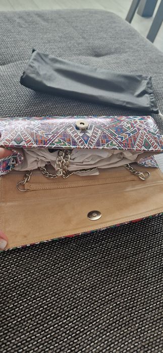 Mini Clutch cu lanț și închidere cu magnet