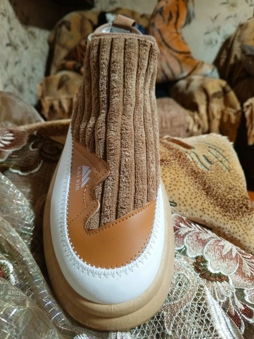 Абсолютно новые макасины