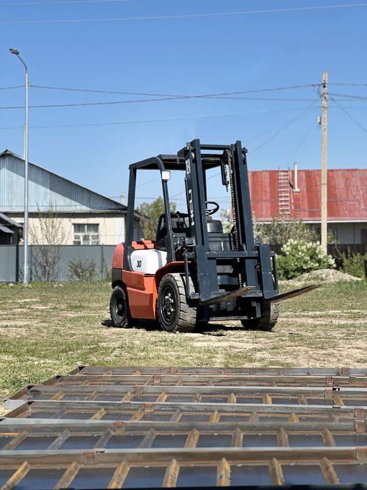 Вилочный погрузчик кара продам