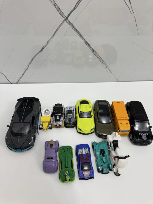 Игрушки для мальшика машынки