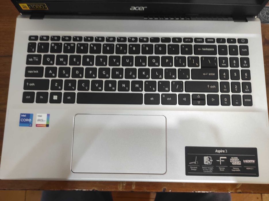 Acer Aspire 3 i7, 16 RAM, 512 SSD