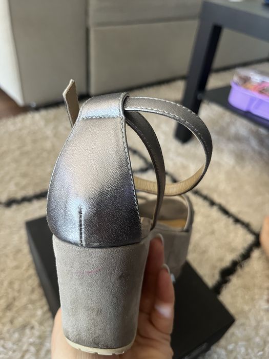 Сандали Cesare Paciotti