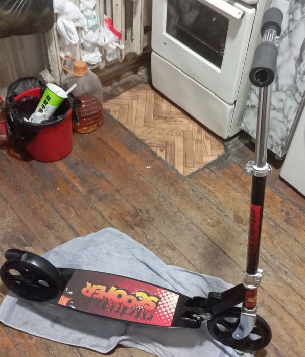 Продается самокат.