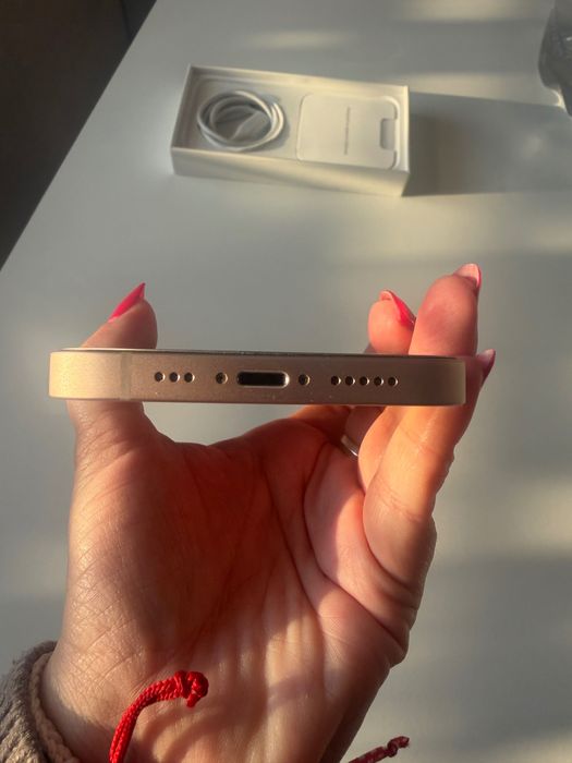 Apple iPhone 13 Pink 128GB + ПОДАРЪК лаптоп Lenovo IdeaPad 320