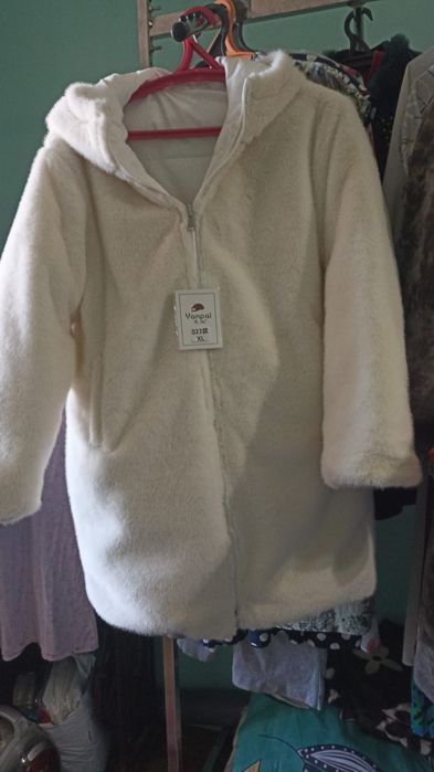 Продам двух сторонннию куртку