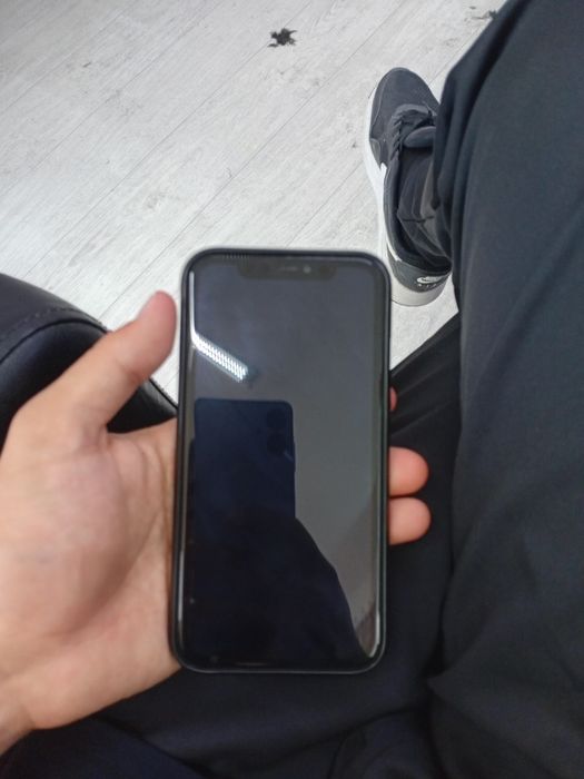 IPhone 11 128gbb