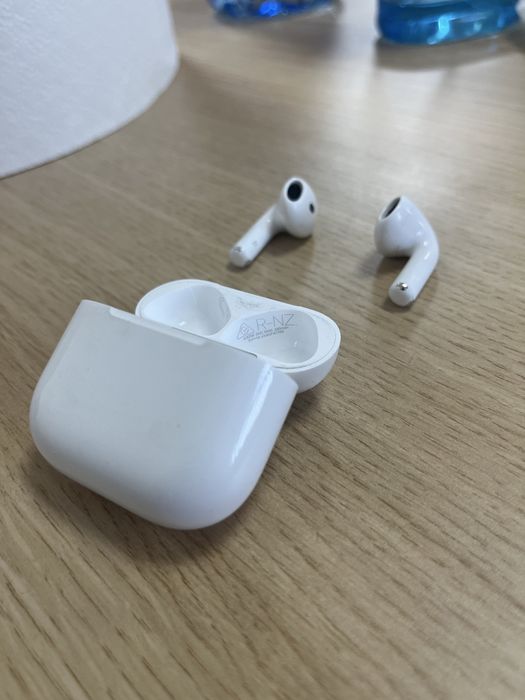Apple AirPods 4 Originale | Garanție Apple până în 05.01.2027