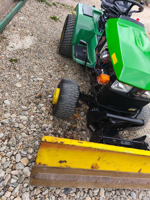 John Deere 455 cu lamă hidraulica Tractor tractoras de tuns iarbă gazon