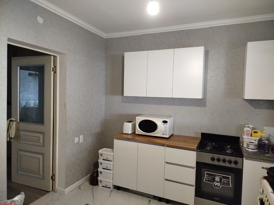 Два дома на одном участке