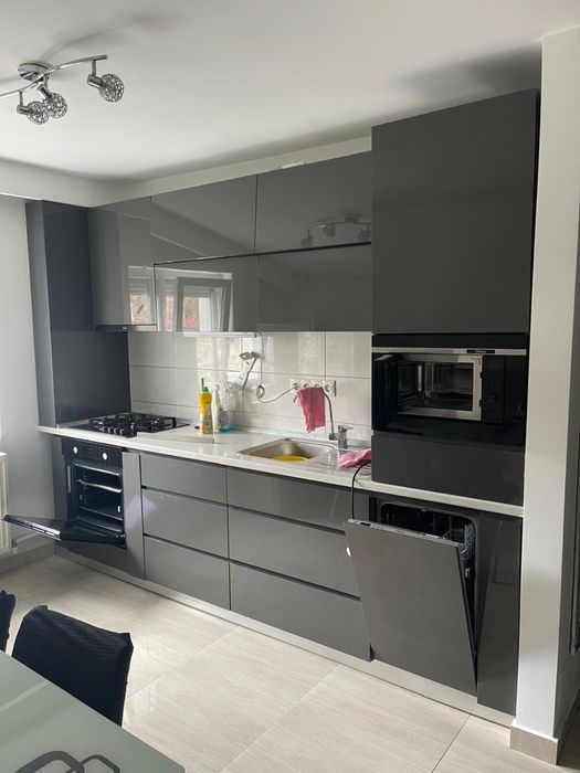 Apartament cu 2 camere de inchiriat