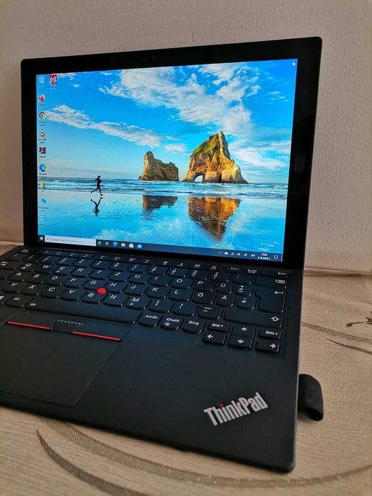 Lenovo ThinkPad X1 Tablet,8GB ,1tb SSD,12"(2160x1440),Graphics 515