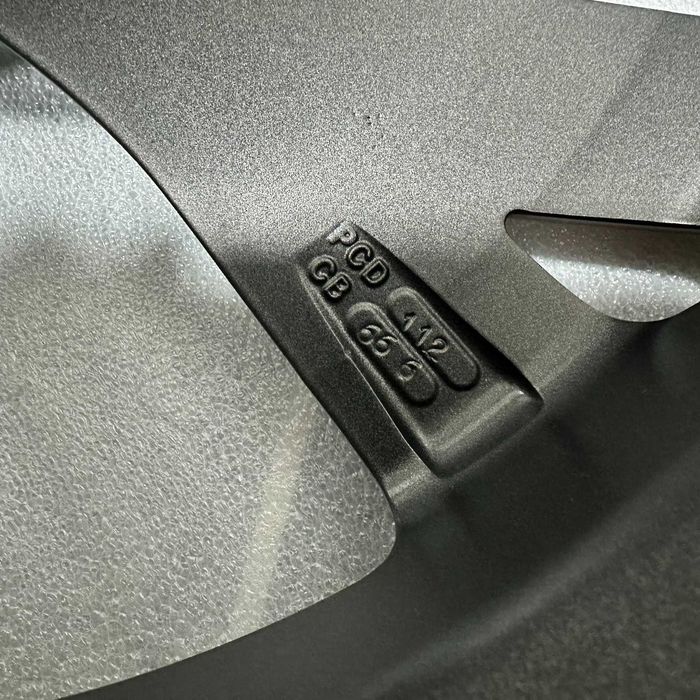 Jante R19 Audi A6 A8 A4 Q5 E Class  NOI TVA19% Phaeton Golf