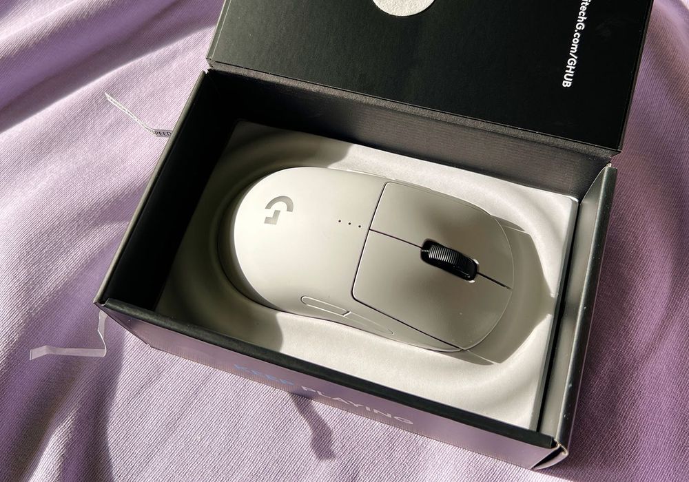 Logitech G Pro 2 Mouse Lightspeed White  / геймърска мишка