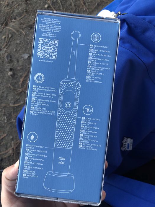Periuta dinti electrica Oral B Pro Vitality noua