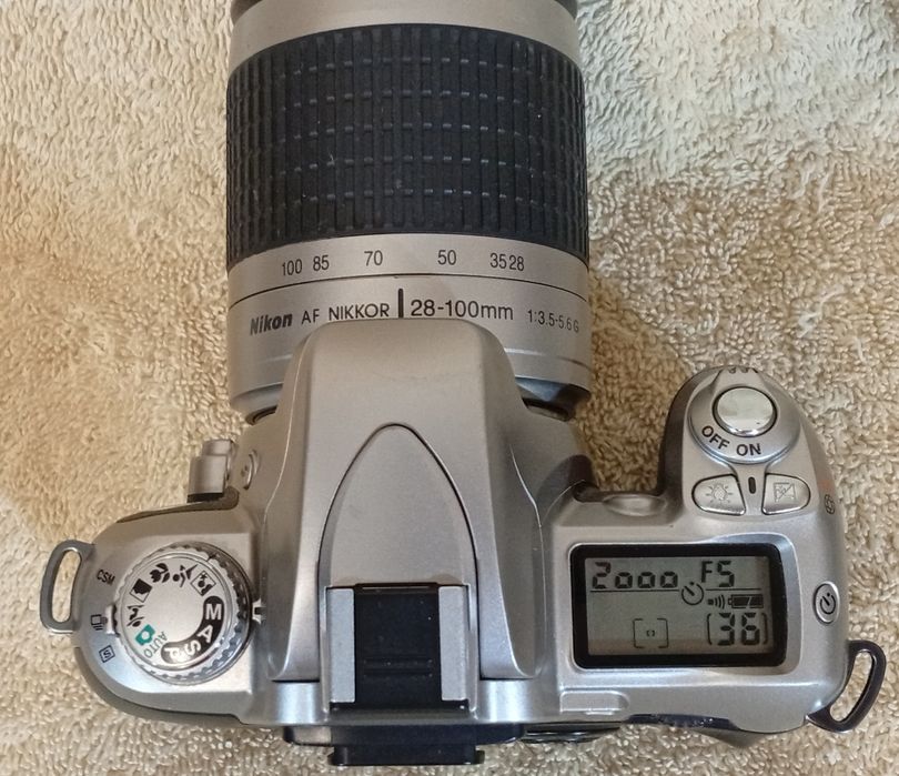 Aparat foto Nikon F 75