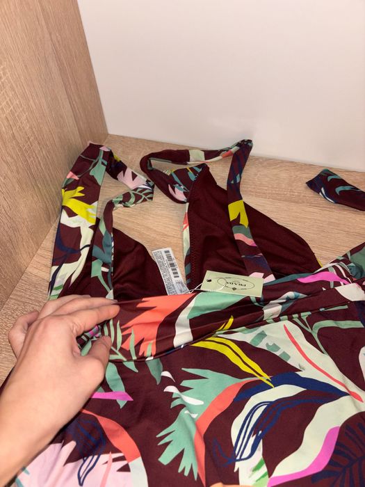 Costum de baie prada tropical întreg