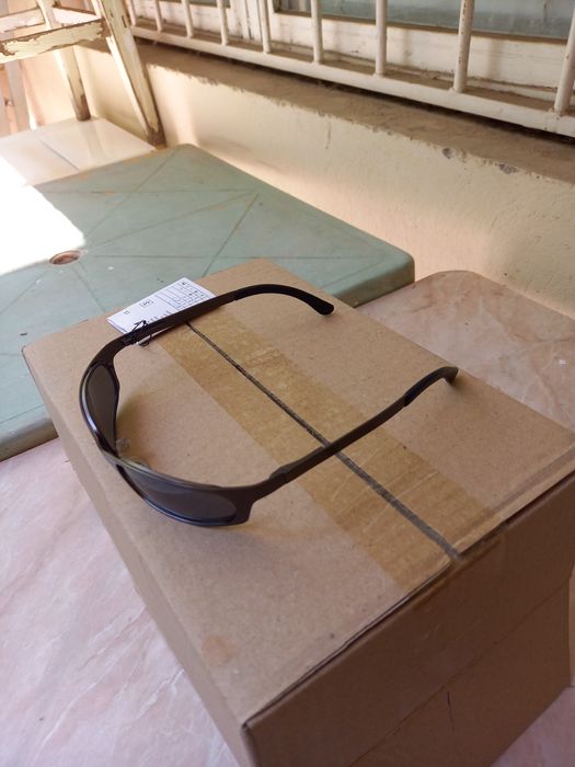 Очила слънчеви почти нови