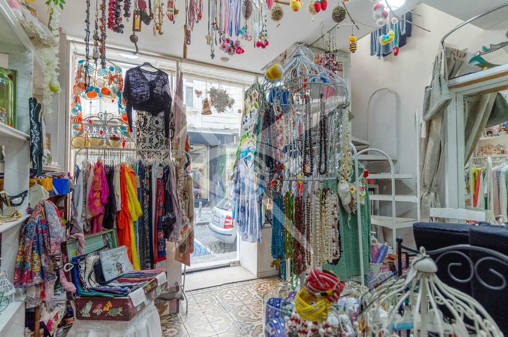 Продава се Магазин в София, Център - 40 кв.м за 175 €/кв.м - Снимка #1