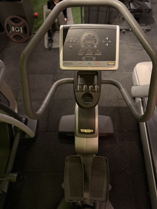 Technogym WAVE – Професионален кардио уред