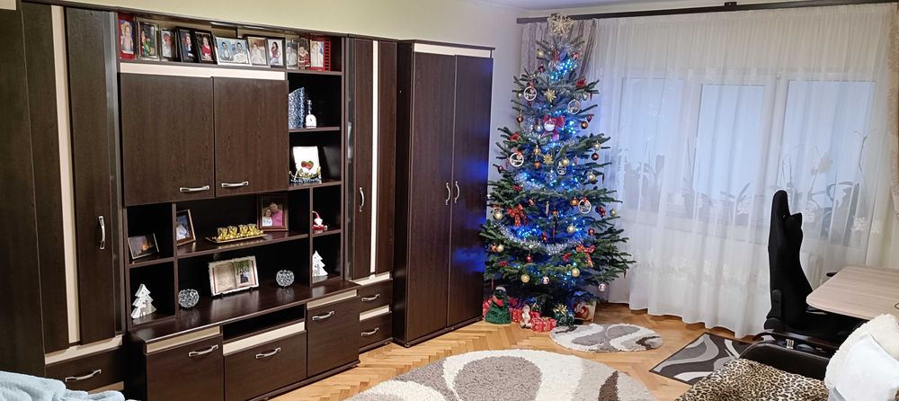 Apartament 3 camere et 1