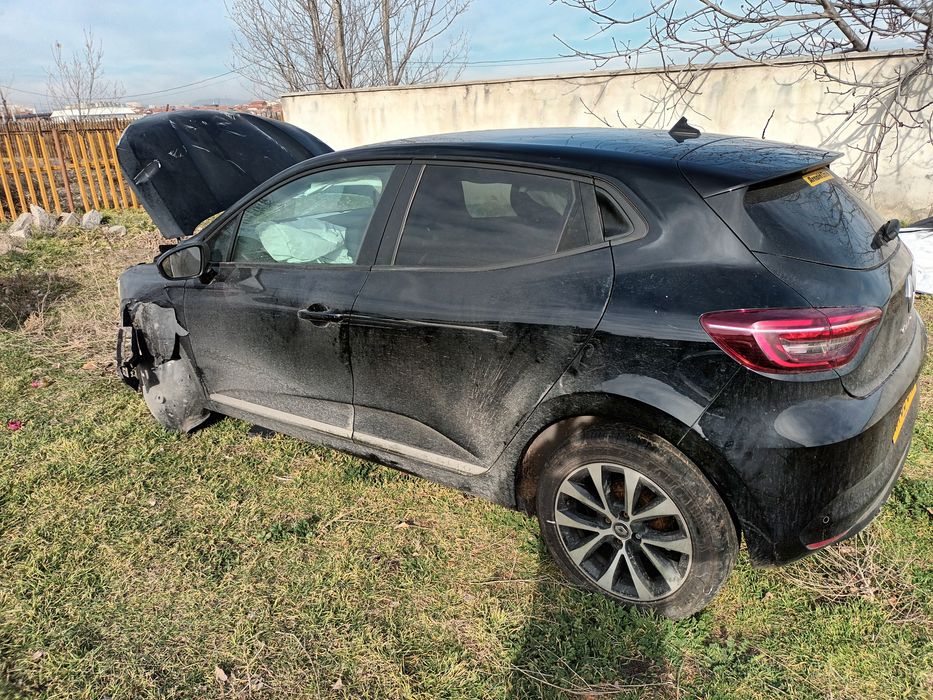 Рено клио 5 1.0 tce 100кс