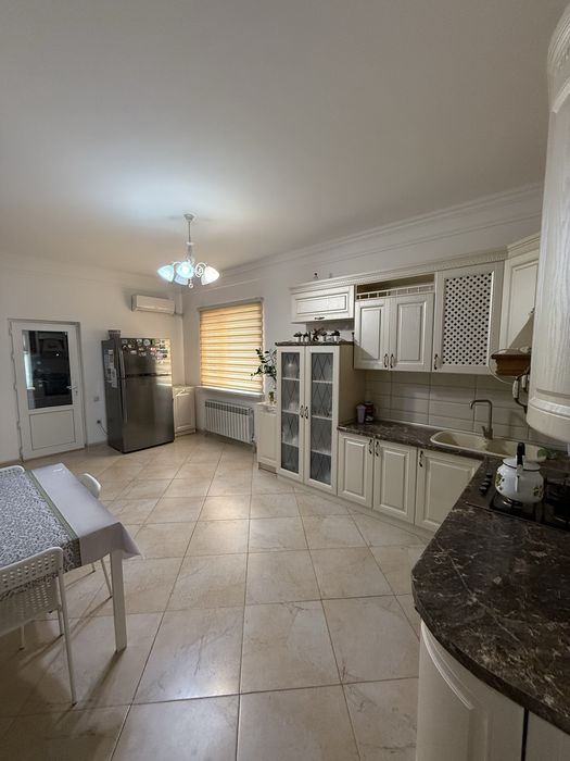 Дом в хорошем районе Атырау