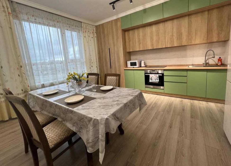 Квартира посуточно в Жк Мерет