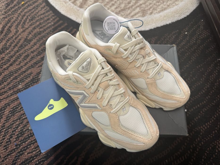 New balance кроссовка