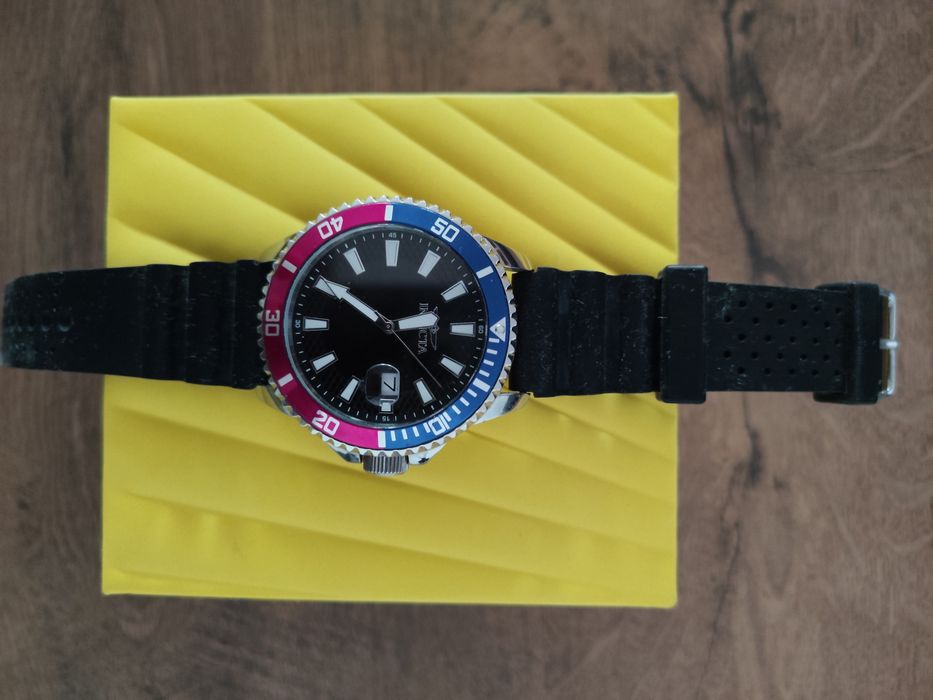 Invicta watch diver