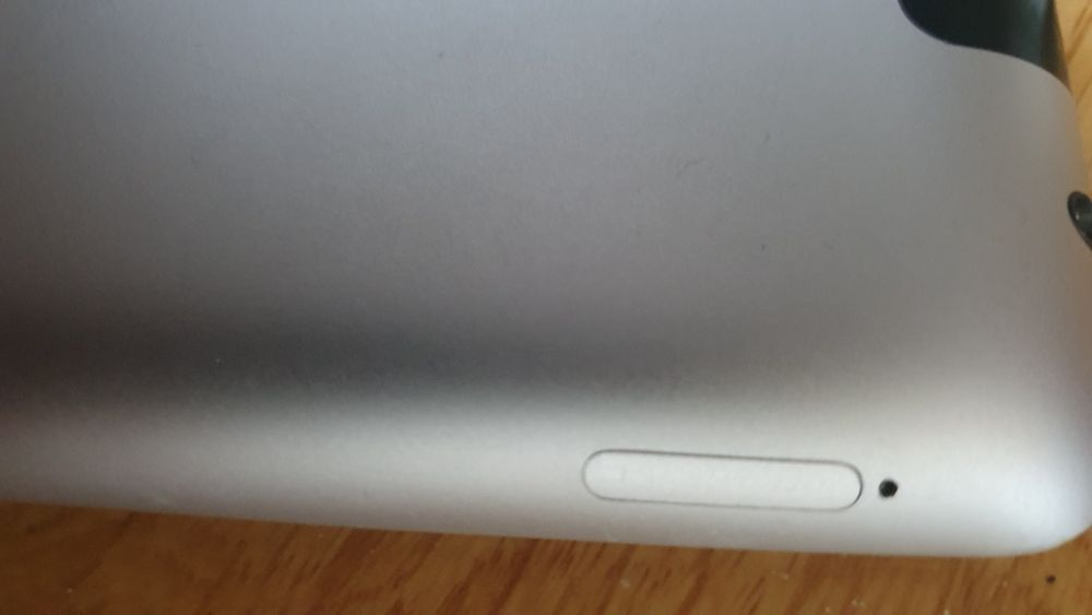 Apple ipad cu sim.
