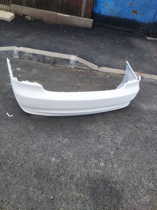 vînd bara spate BMW 320XD  E92 LCI