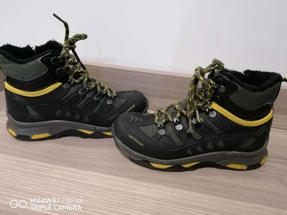 Детски боти за момче