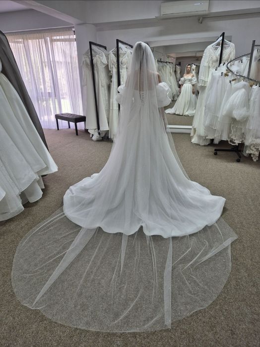 Rochie de mireasa  A line