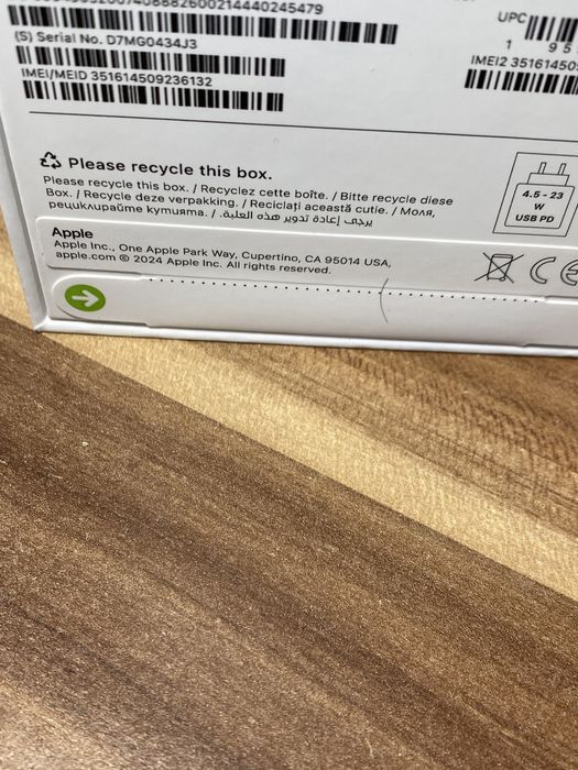 iPhone 16•128 GB • Black