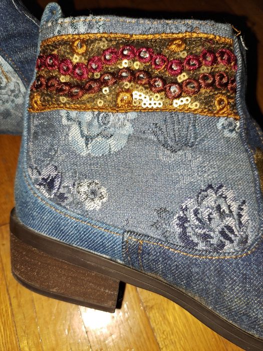 Botine/ghete Desigual