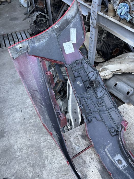 предна броня за Skoda Superb 3 // 3V0807221F