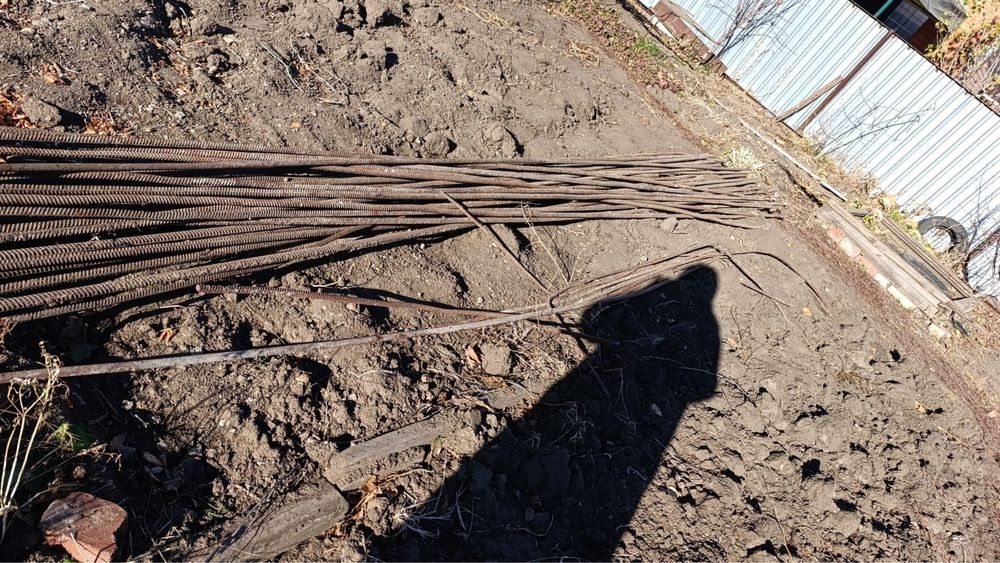 Продам  арматуру