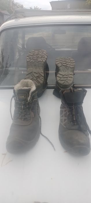 Продам Сапоги, Ботинки.