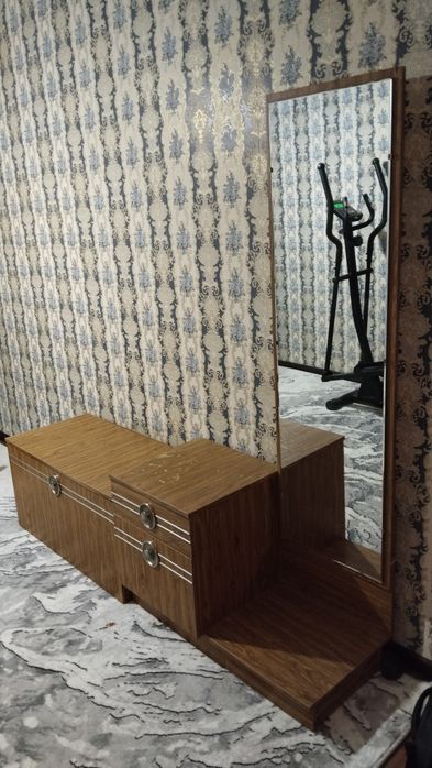 Спальный гарнитур сотилади