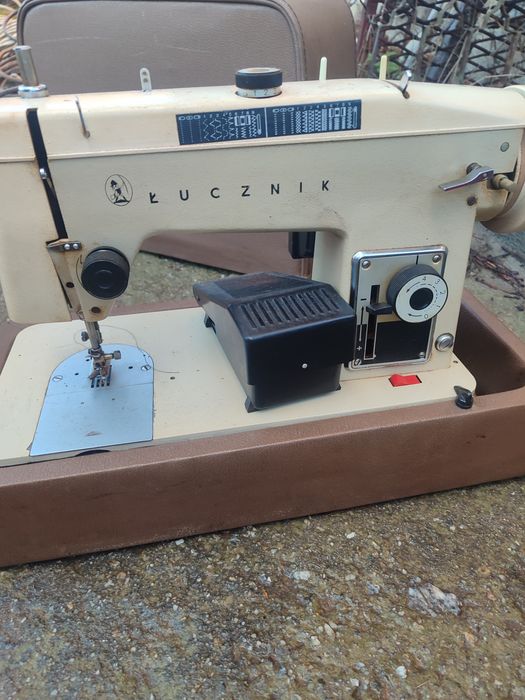 Шевна машина Лучник - 2 бр