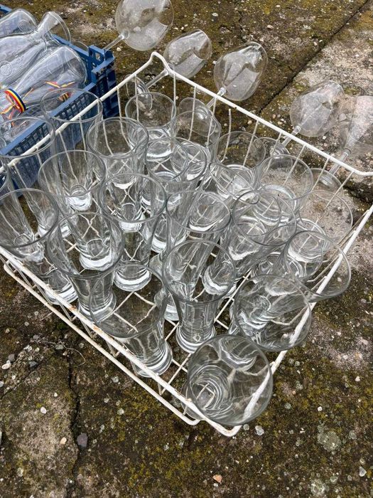 vand vesela si echipamente pentru restaurant